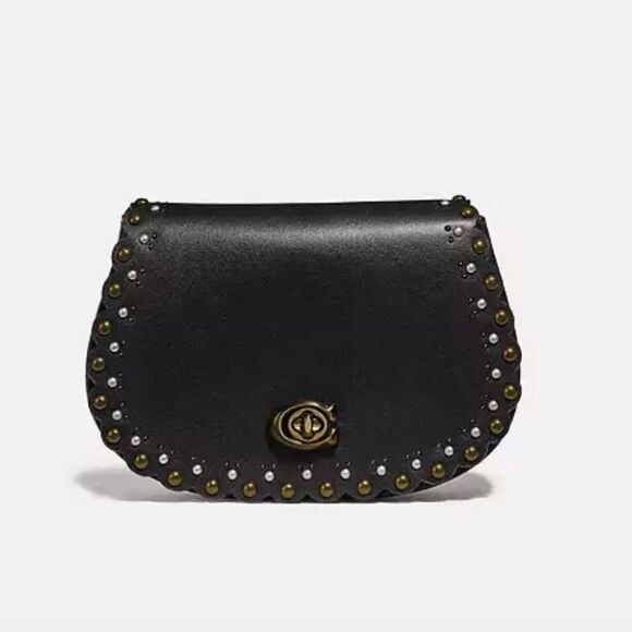 Coach Saddle Belt Bag With Scallop Rivets - Picture 4 of 9